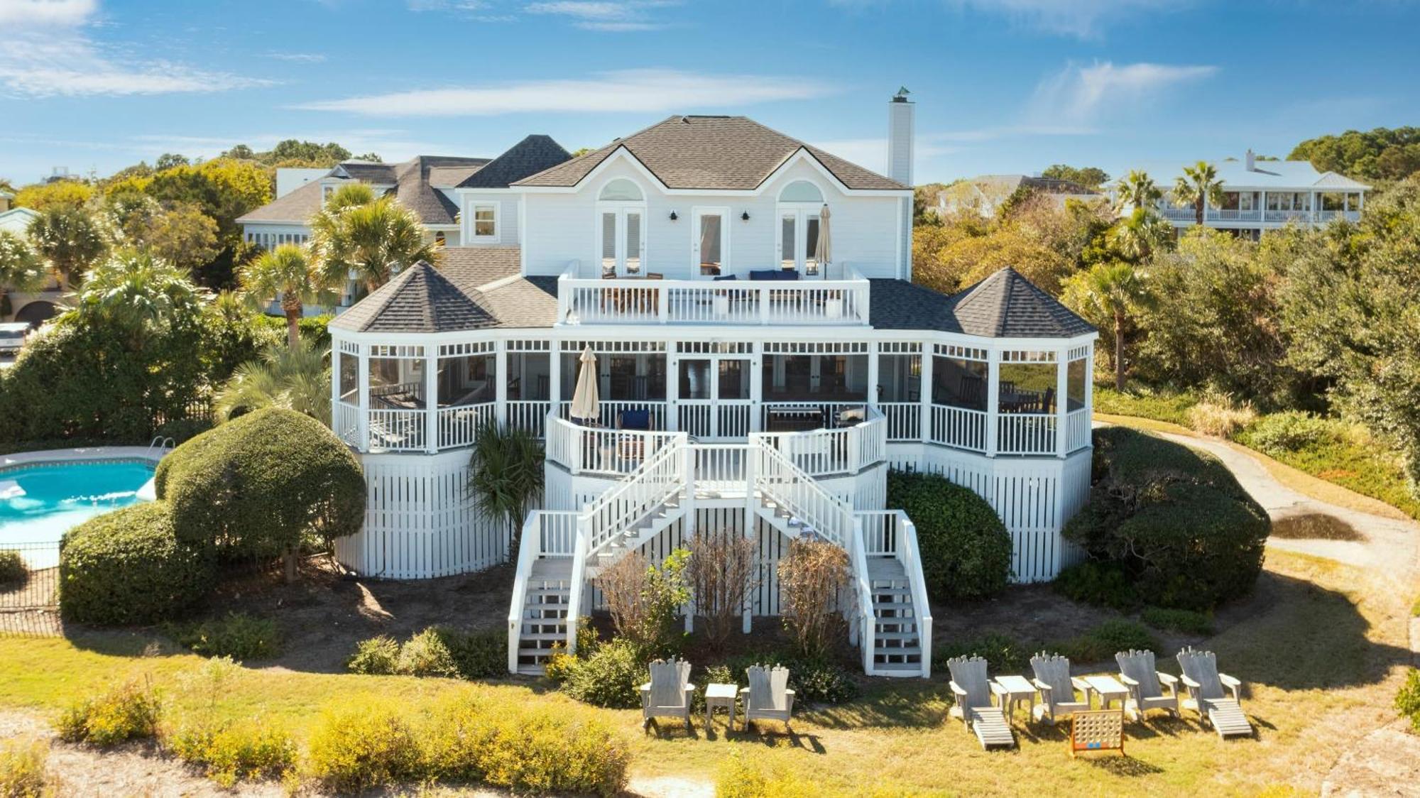 Haven By Avantstay Luxury Beachfront Home W Pool Gorgeous Patios Sullivans Island Exterior photo